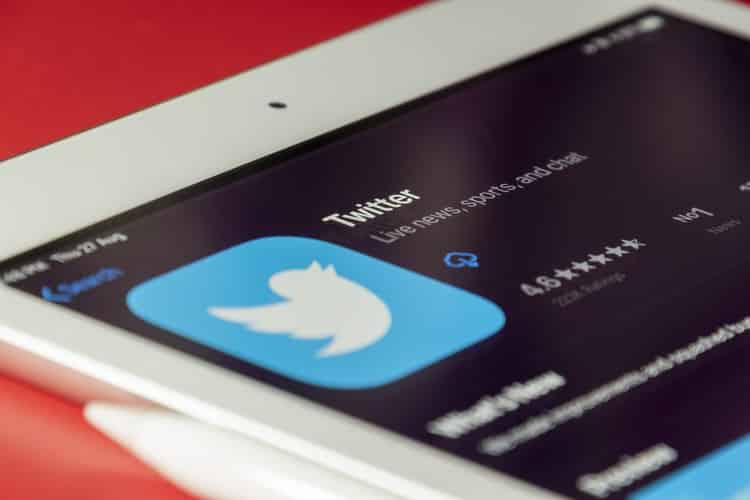 Tweeting 101: Tips And Tricks To Help You Tweet Better